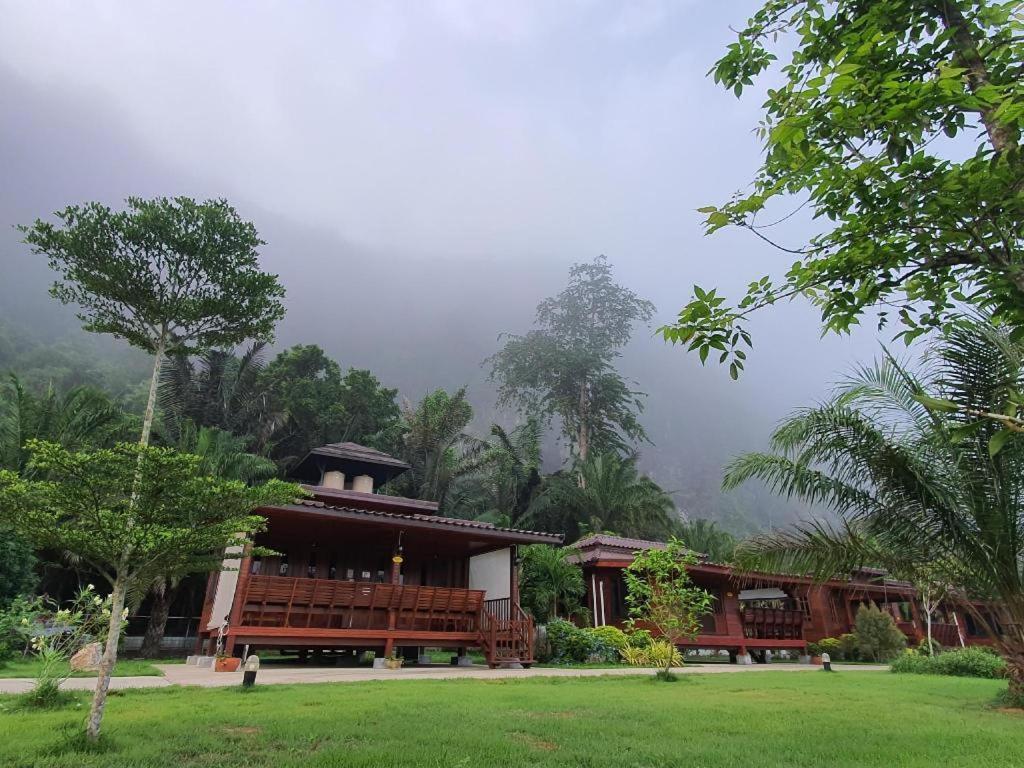 Phuphayot Resort ترانغ المظهر الخارجي الصورة